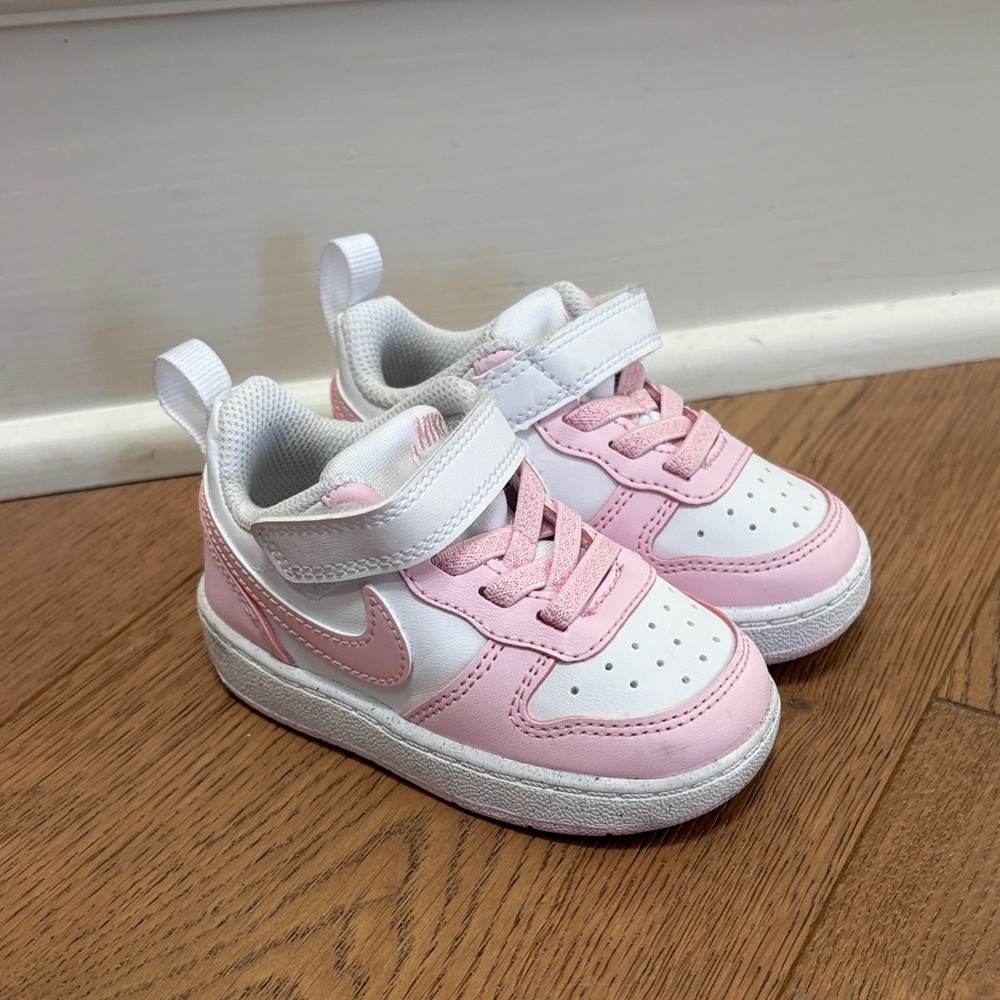 Nike toddler girl sneakers